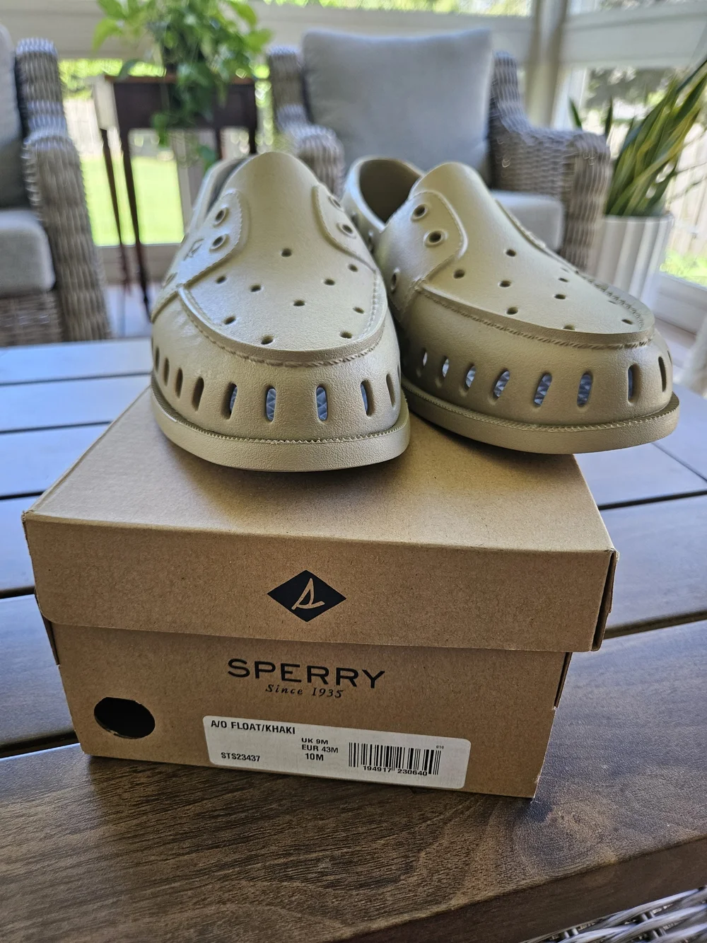 Sperry Women's Slip-On Casual Shoes in Light Beige